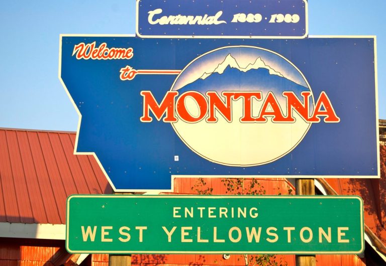 The gateway to west yellowstone