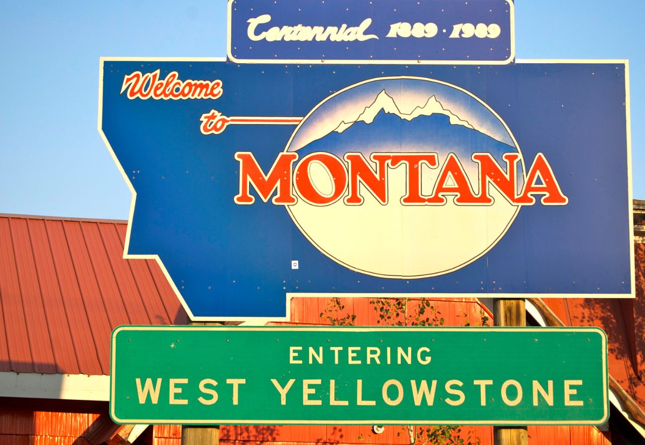 The gateway to west yellowstone
